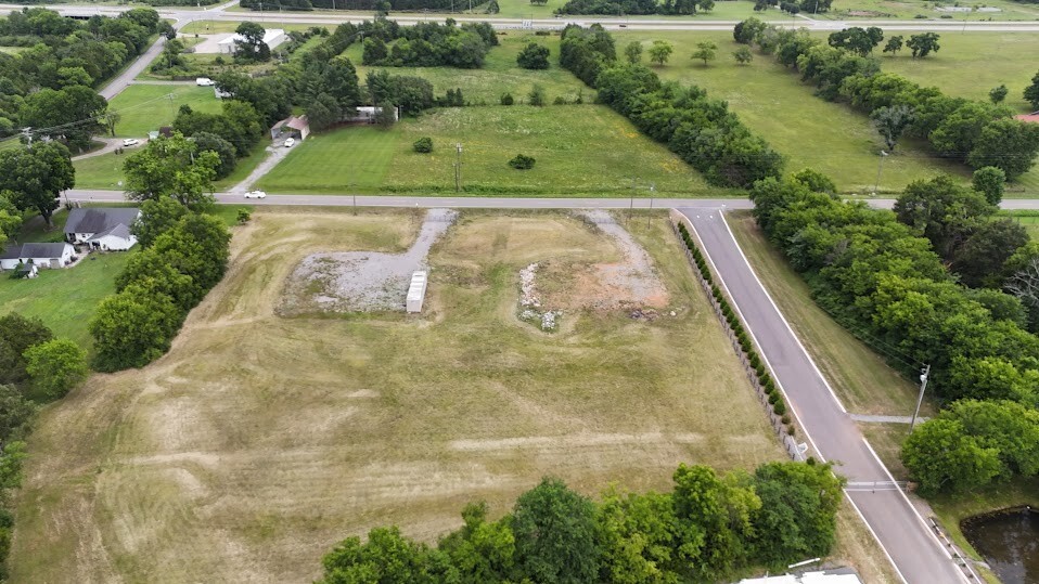 5285 Woodbury Pike Drone Picture 4